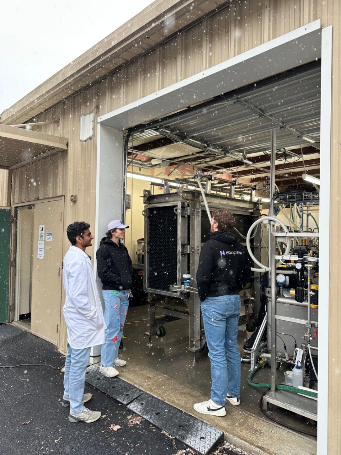 DAC facilities run rain, shine, or SNOW! ❄️ Our team is enjoying the opportunity to test our Knoxville-based Pilot in the snow for the first time. 

A belated happy new-year from our team to yours, and stay WARM and stay SAFE to all our friends around the globe. 🌎