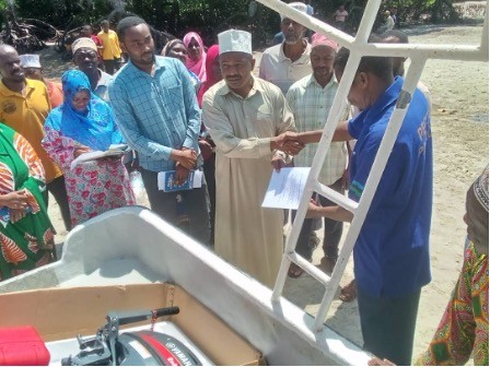 Last month, Blue Alliance proudly handed over a boat with a 15Hp outboard motor to the Gando Shehia Fishing Committee (SFC) in a special ceremony with the Wete District Commissioner, local officials, and the community. 

The boat will be used for various activities including patrols, sustainable handline fishing, and rescue operations, helping to protect marine resources and support livelihoods. Key agreements stressed that the boat must not be used for illegal activities, only the activities mentioned above which support the health of the ecosystem and the strength of the community. 